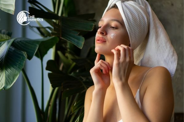 Các bước chăm sóc da cơ bản cho làn da trẻ hóa