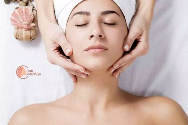 Massage da mặt