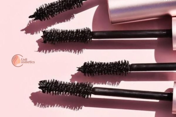 Sử dụng mascara